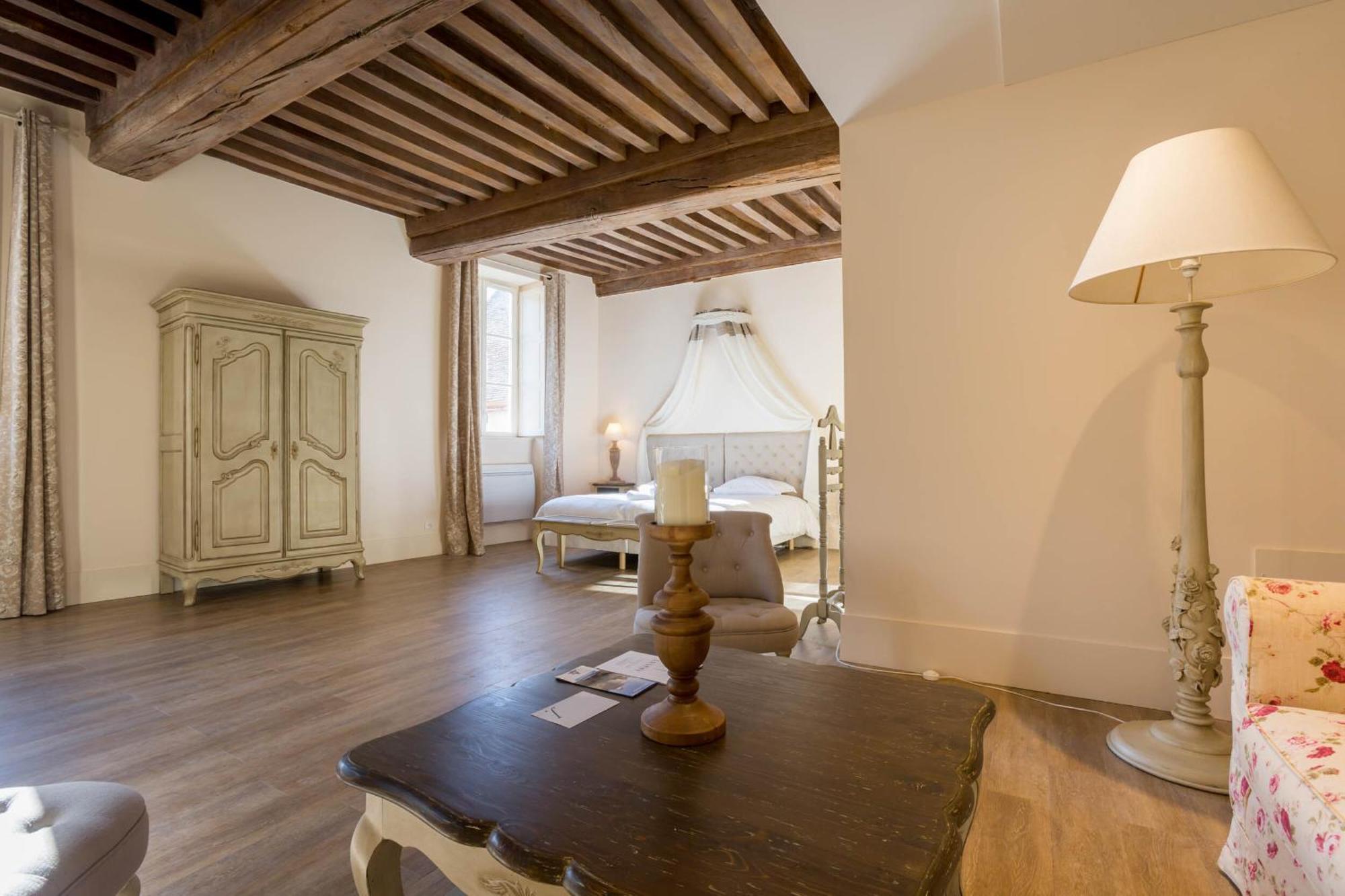 Le Cara - 4 Appartements Calmes Et Chics Au Coeur De Beaune Beaune  Room photo